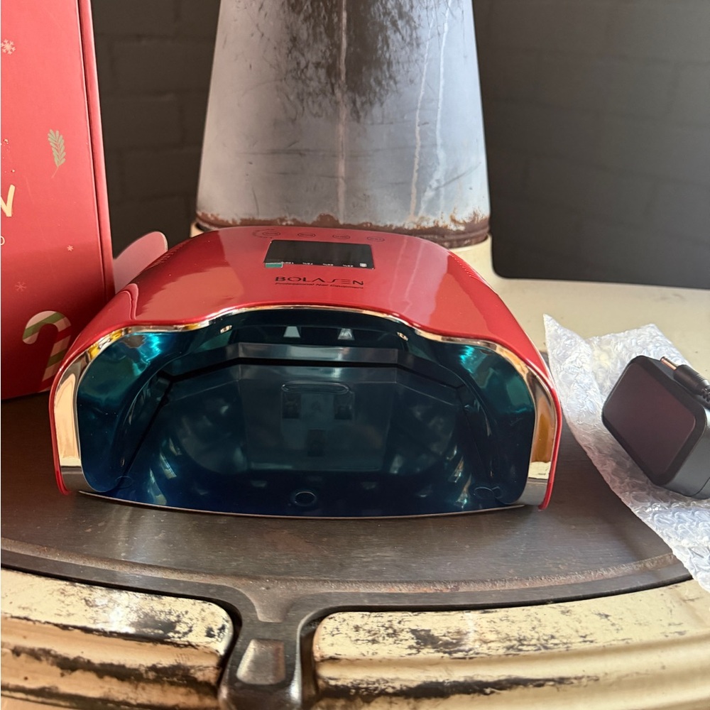 Limited Edition Rechargeable UV LED Nail Lamp - Red - Picture 3 of 3